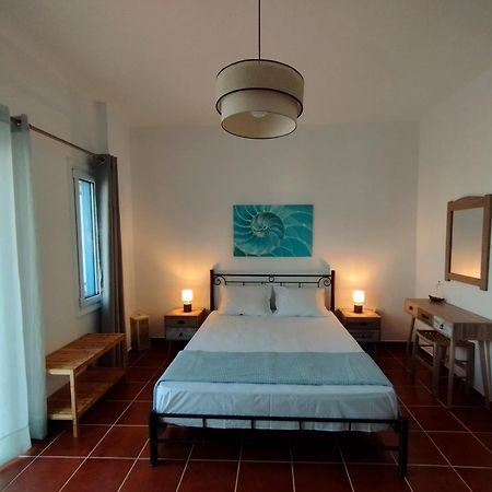 Light Blue Apartment มากรีเยียลอส ภายนอก รูปภาพ